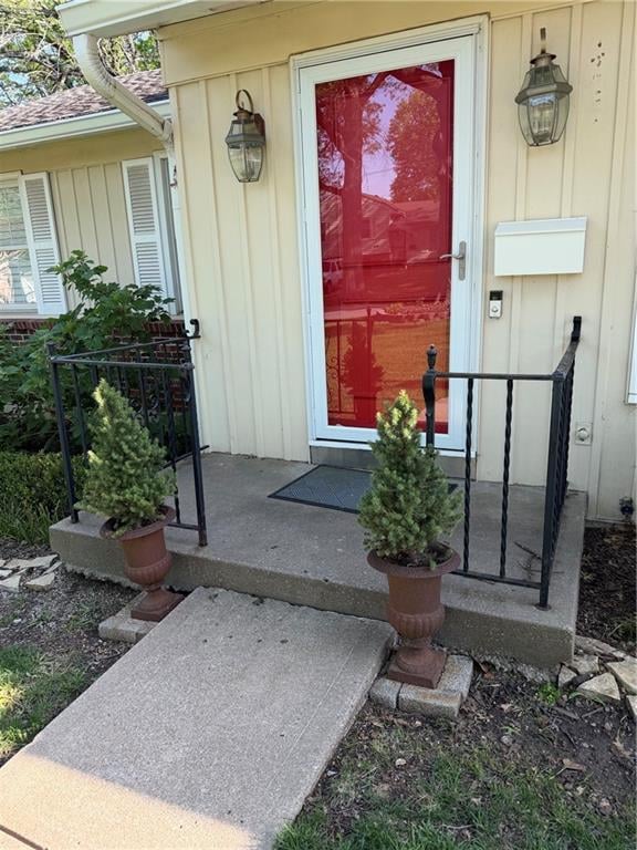 409 East 108th Terrace 108 Ter, Kansas City, MO 64131