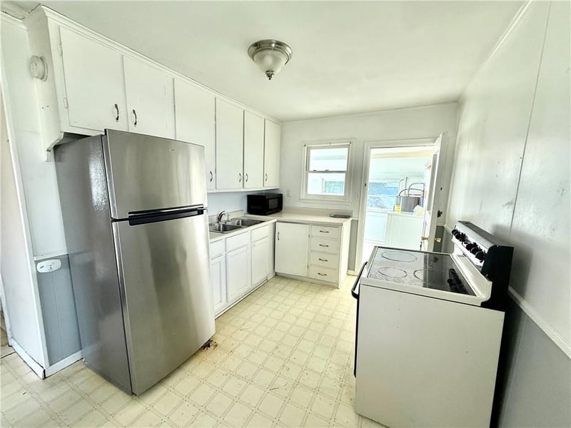 604 Cooper St, Maryville, MO 64468