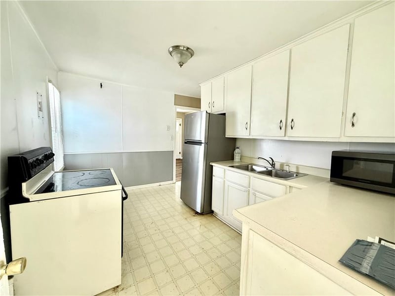 604 Cooper St, Maryville, MO 64468