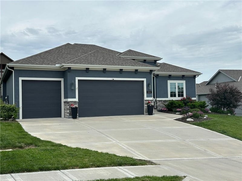 8134 89th St, Kansas City, MO 64153