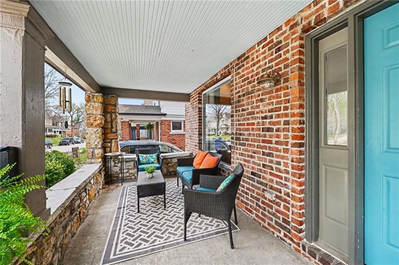 33 32nd St, Kansas City, MO 64111