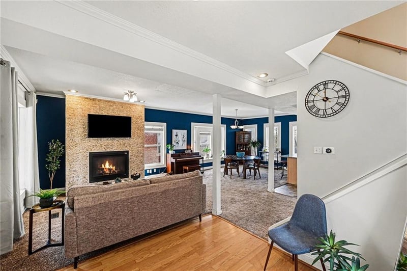 33 32nd St, Kansas City, MO 64111