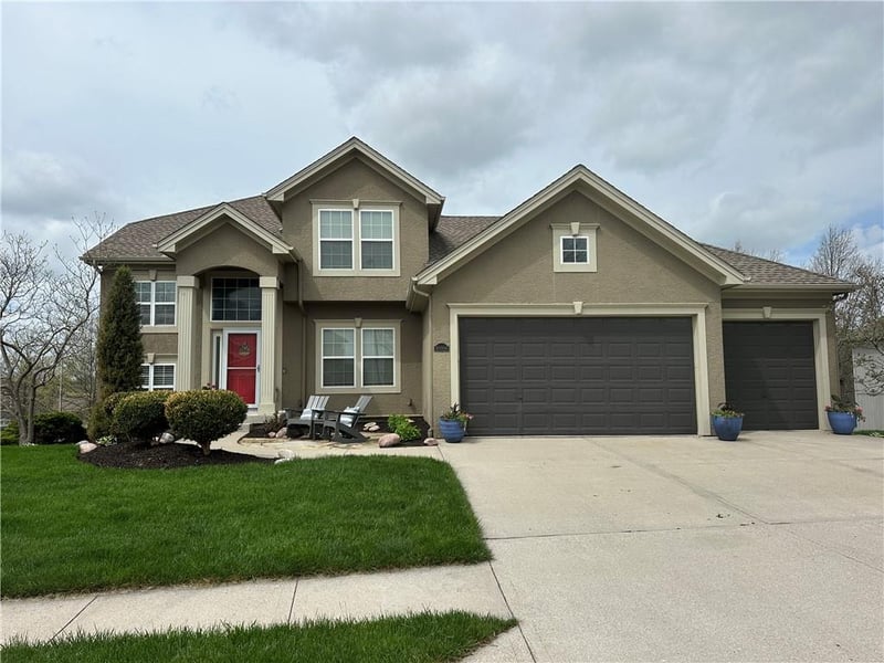 10504 Euclid Ave, Kansas City, MO 64155