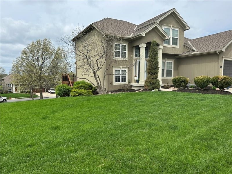 10504 Euclid Ave, Kansas City, MO 64155