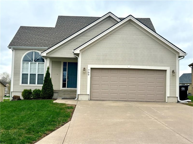 709 Rockwell Ave, Independence, MO 64056