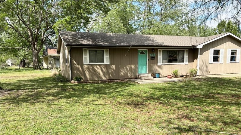 419 8th St, Fort Scott, KS 66701