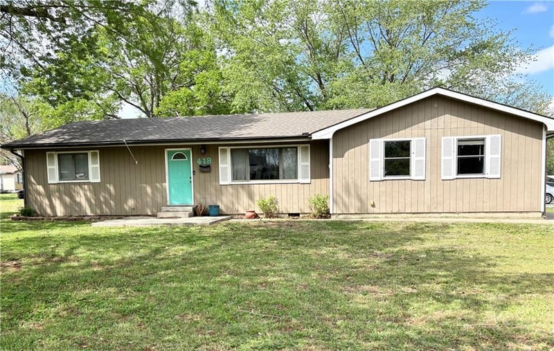 419 8th St, Fort Scott, KS 66701