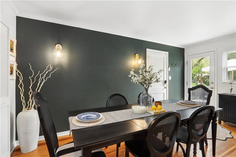 7933 Colonial Dr, Overland Park, KS 66204