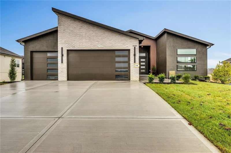 9000 Everton Ave, Kansas City, MO 64153