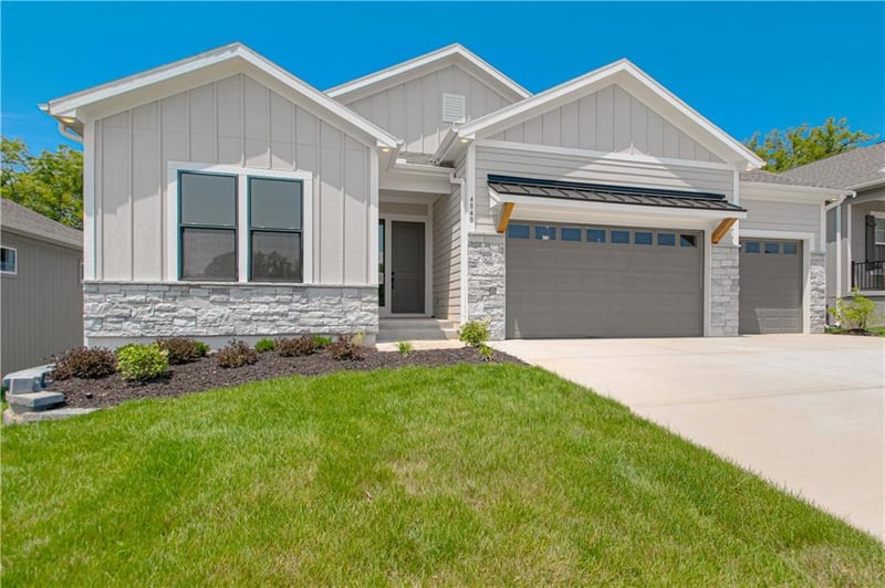 4840 Huonker Ct, Riverside, MO 64150