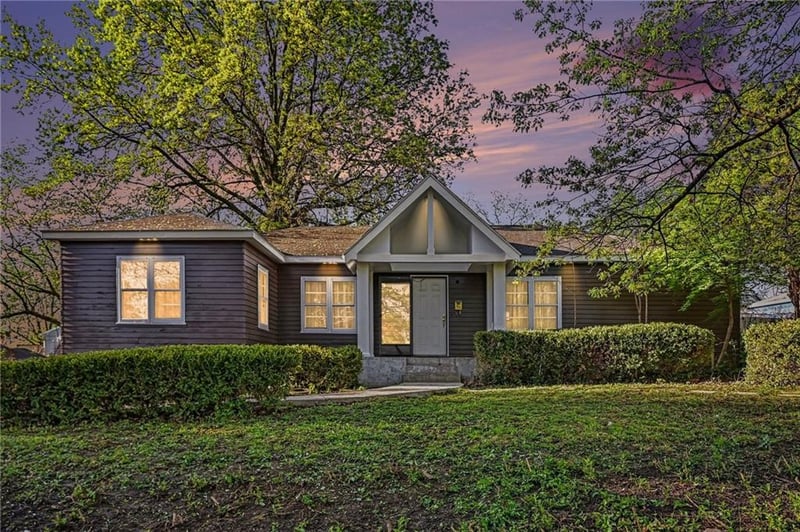 6625 E 16th St, Kansas City, MO 64126