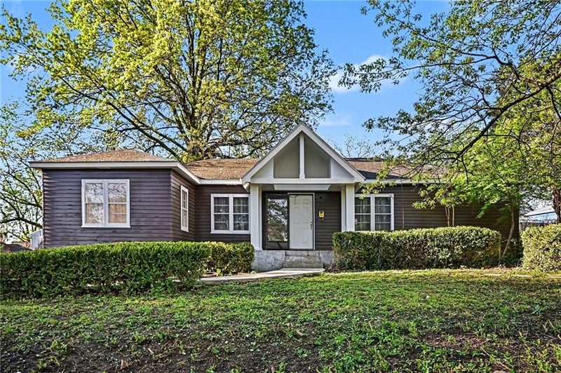 6625 E 16th St, Kansas City, MO 64126