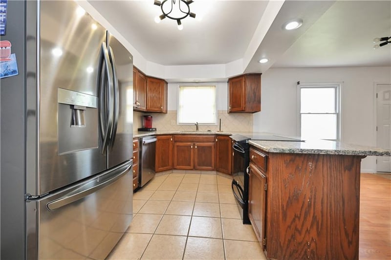 413 Madore St, Silver Lake, KS 66539