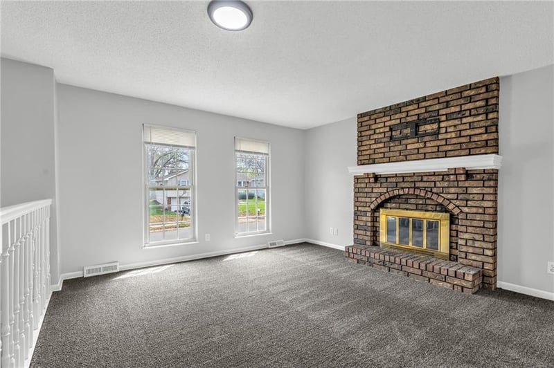 532 98th Pl, Kansas City, MO 64155