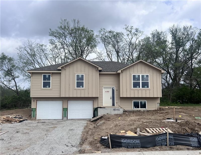 21012 6th Ter, Independence, MO 64056