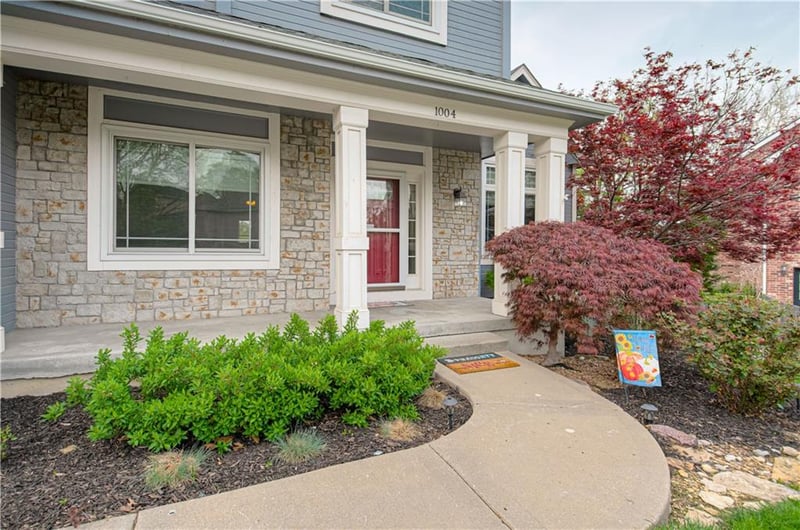 1004 Aspen Dr, Liberty, MO 64068