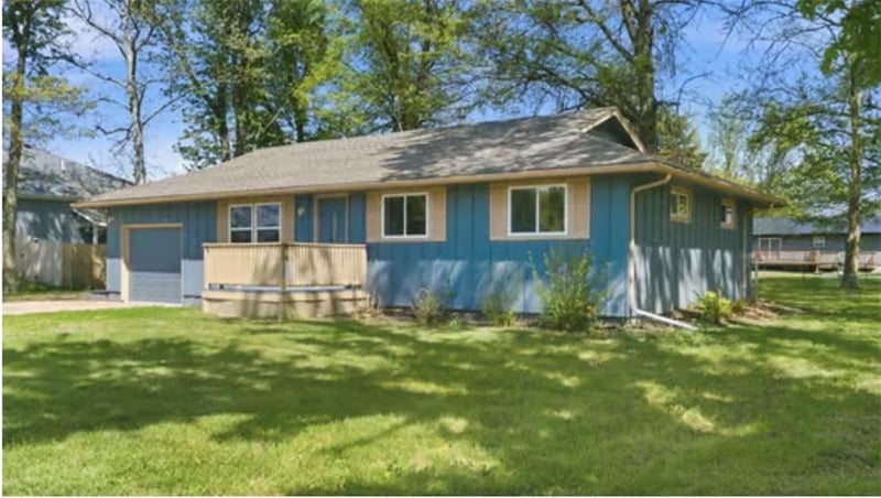 311 E Hatten St, Drexel, MO 64742