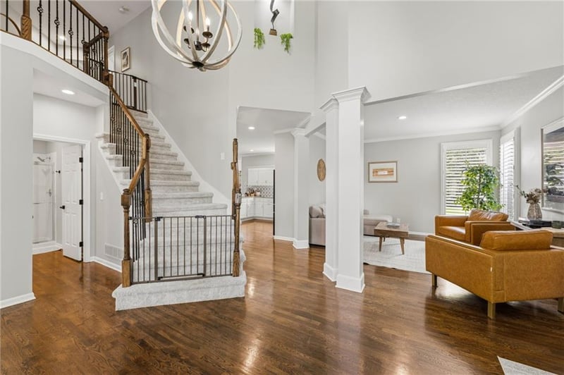 12316 Rosewood St, Overland Park, KS 66209