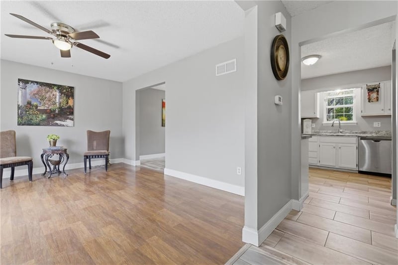 200 109th St, Kansas City, MO 64155