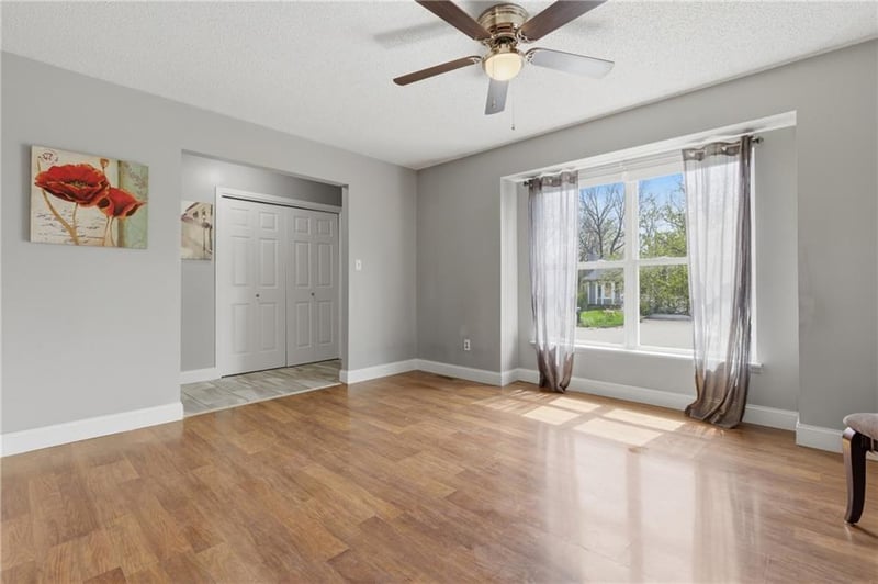 200 109th St, Kansas City, MO 64155