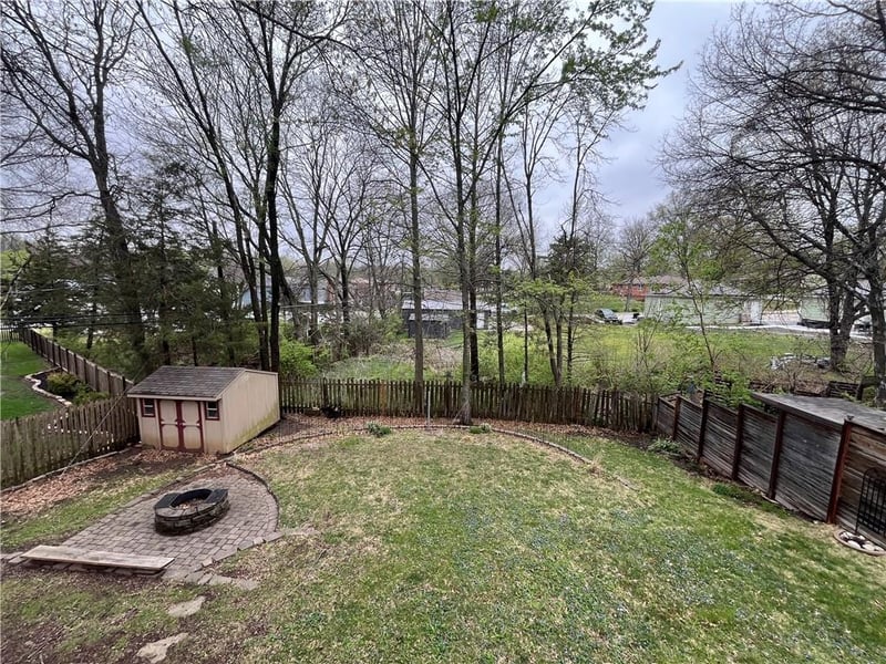 11720 Troost Ave, Kansas City, MO 64131