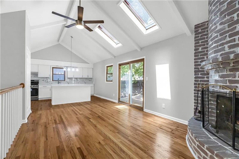 14842 90th Ter, Lenexa, KS 66215