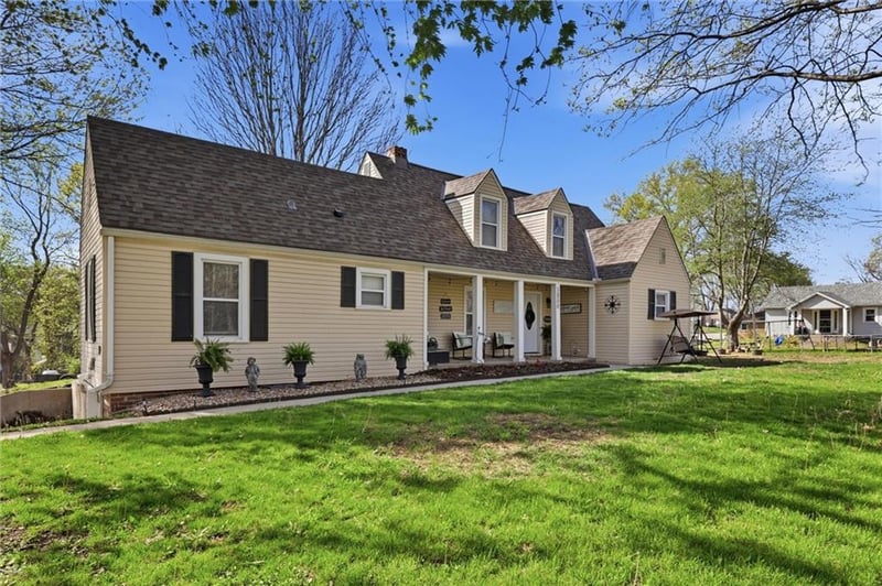 3800 Prather Rd, Kansas City, MO 64116