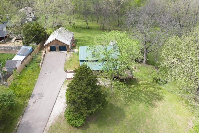 2906 109th St, Kansas City, KS 66109