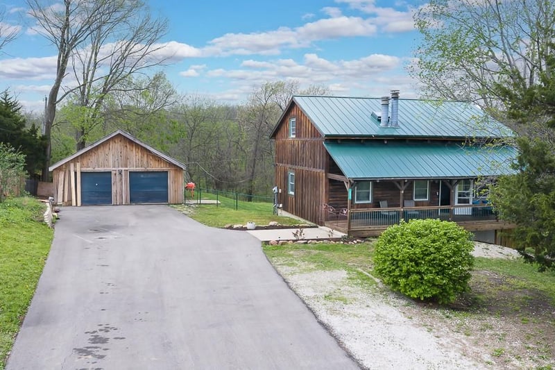 2906 109th St, Kansas City, KS 66109