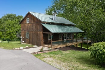 2906 N Hutton Rd, Kansas City, KS 66109