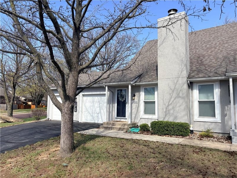 12650 108th St, Overland Park, KS 66210