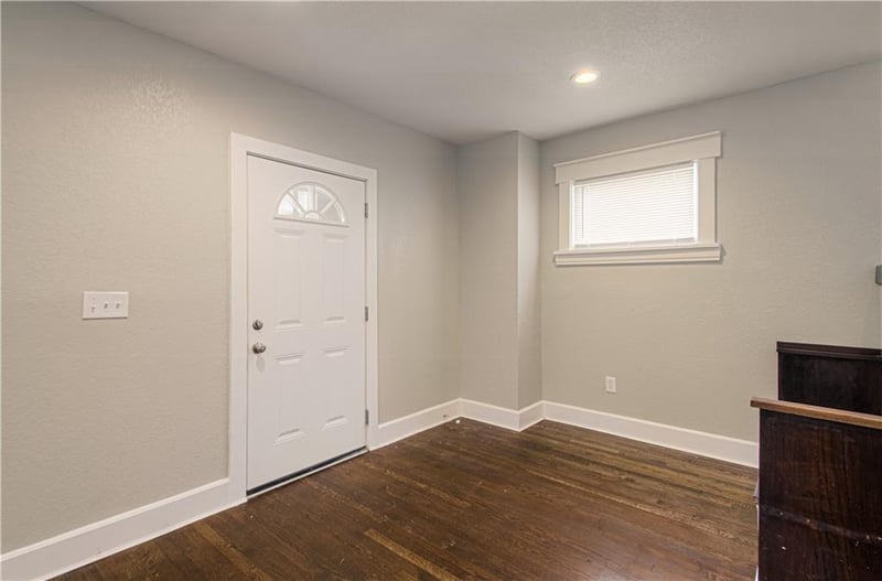 3411 Agnes Ave, Kansas City, MO 64128