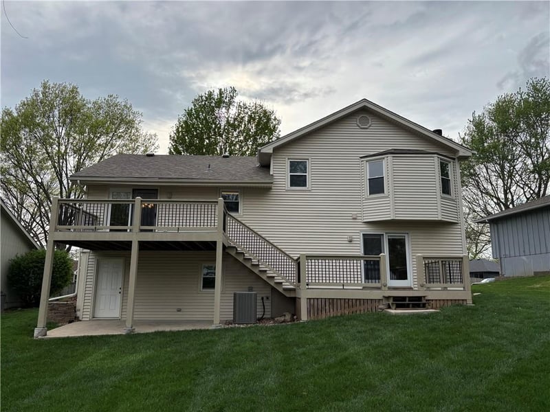 6721 St Clair Ct, Kansas City, MO 64151