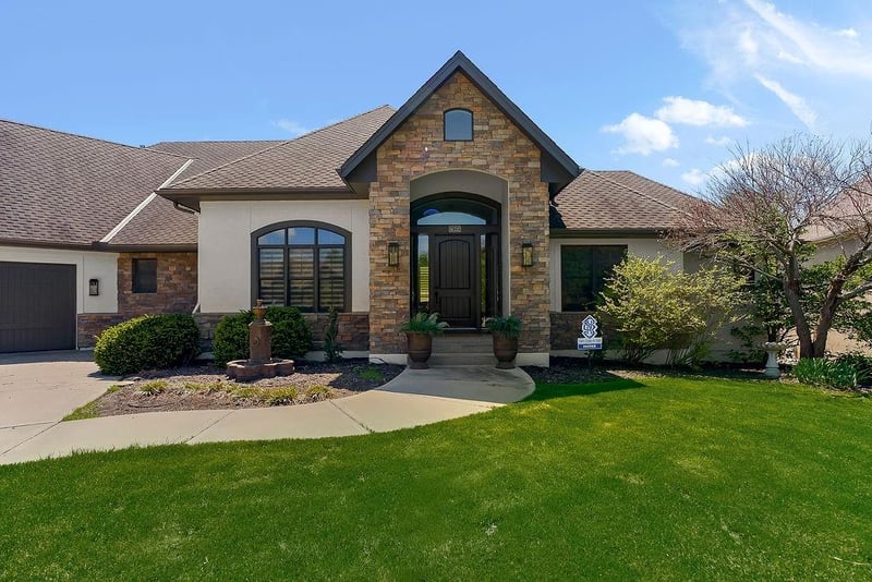 16332 Larsen St, Overland Park, KS 66221