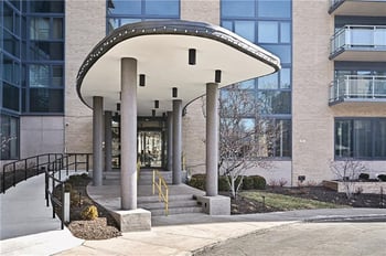 4545 Wornall Rd #101, Kansas City, MO 64111