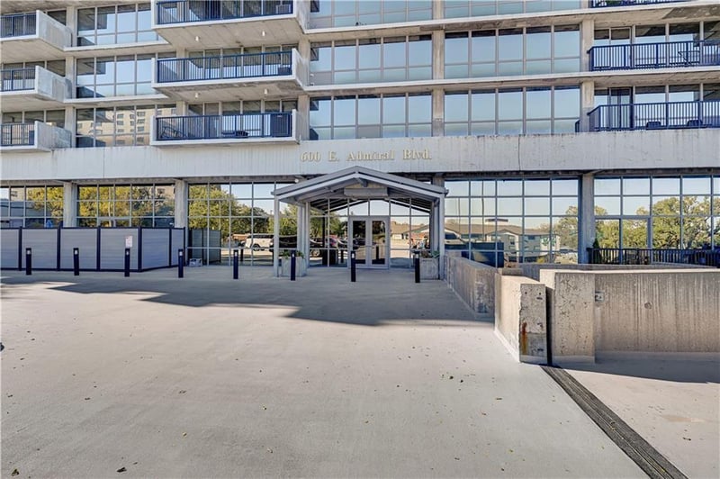 600 Admiral Blvd #1505, Kansas City, MO 64106