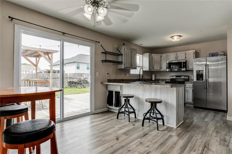406 Jackson St, Archie, MO 64725