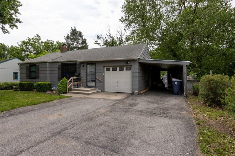 2619 56th St, Kansas City, MO 64119