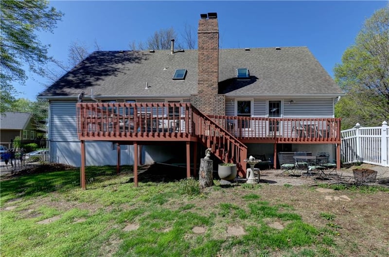 1510 19th St, Blue Springs, MO 64015