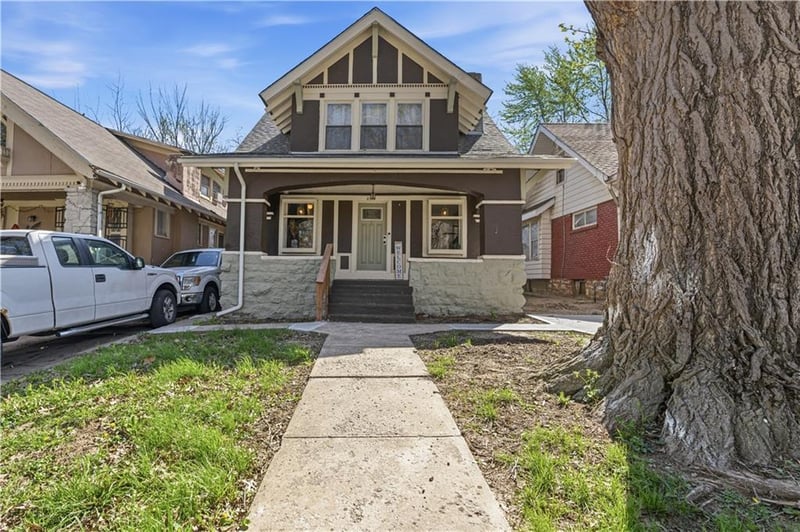 4031 Benton Ave, Kansas City, MO 64130