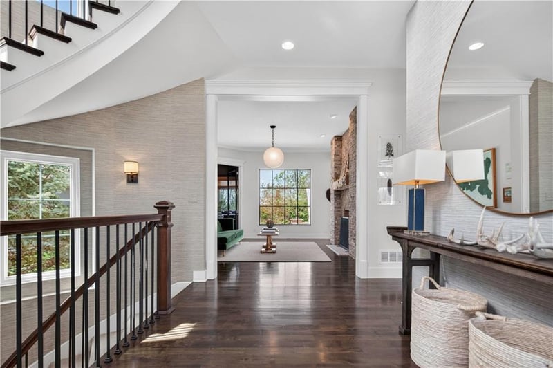 16404 Rosehill St, Overland Park, KS 66221