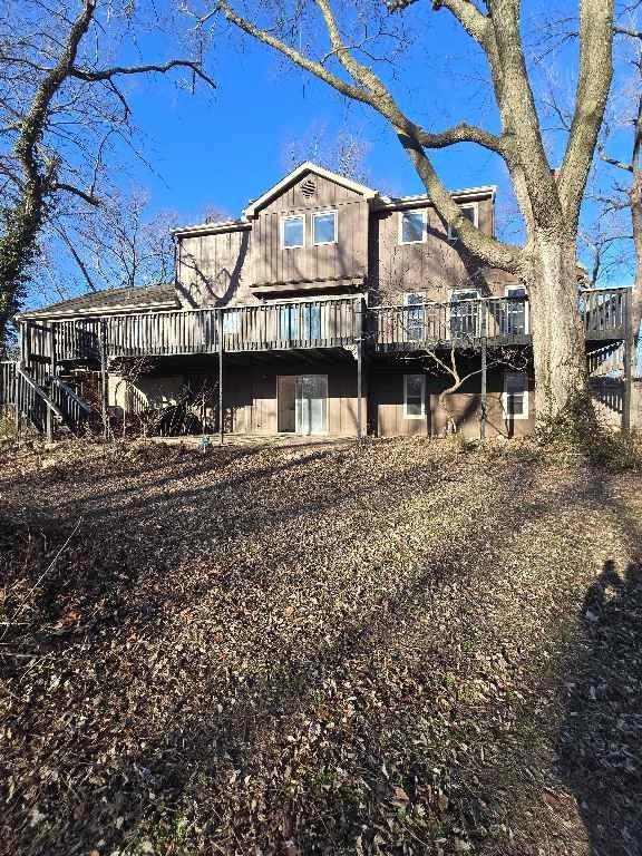 412 Frontier Rd, Lawrence, KS 66049
