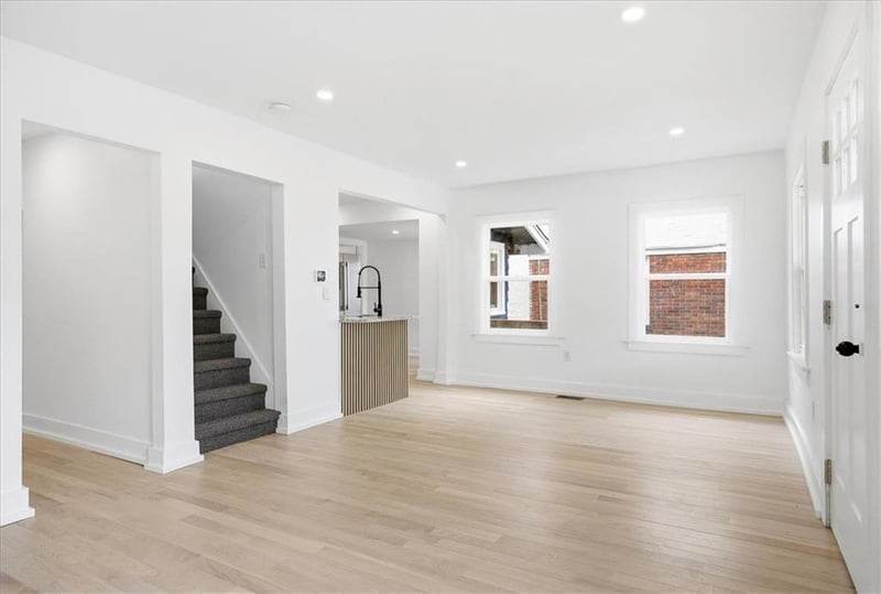 4011 State Line Rd, Kansas City, MO 64111