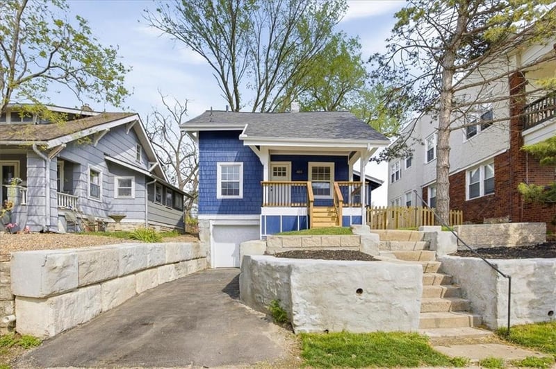 4011 State Line Rd, Kansas City, MO 64111