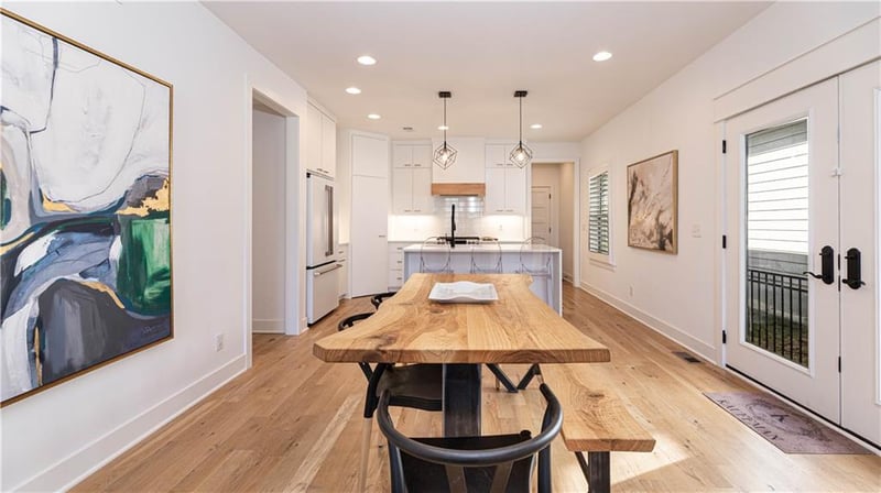 1032 Armie St, Lee's Summit, MO 64081