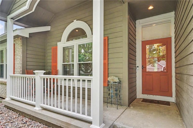 556 Brentwood Dr, Lawrence, KS 66049