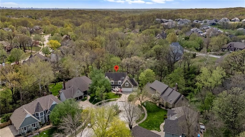 6108 N Mattox Rd, Kansas City, MO 64151