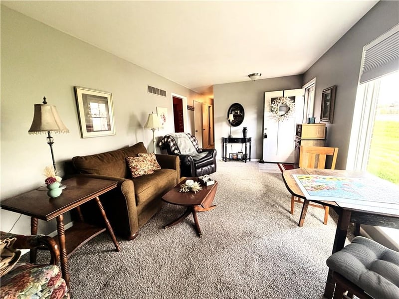 13230 Kansas Ave, Bonner Springs, KS 66012