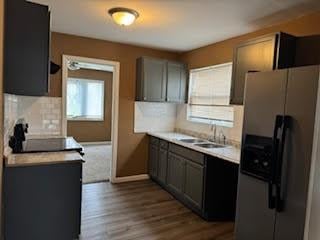6800 Blue Pw, Kansas City, MO 64129