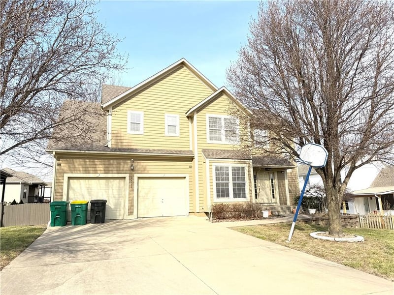 2422 106th St, Kansas City, KS 66109